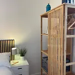 Redland Retreat, Cosy Garden For 2 Апартаменты *