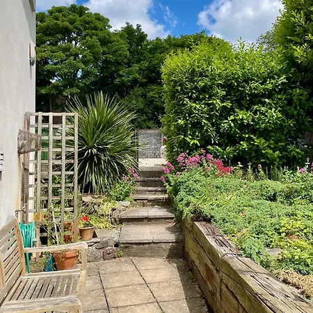 Redland Retreat, Cosy Garden For 2 Bristol