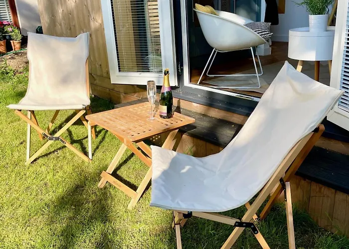 Redland Retreat, Cosy Garden For 2 Μπρίστολ